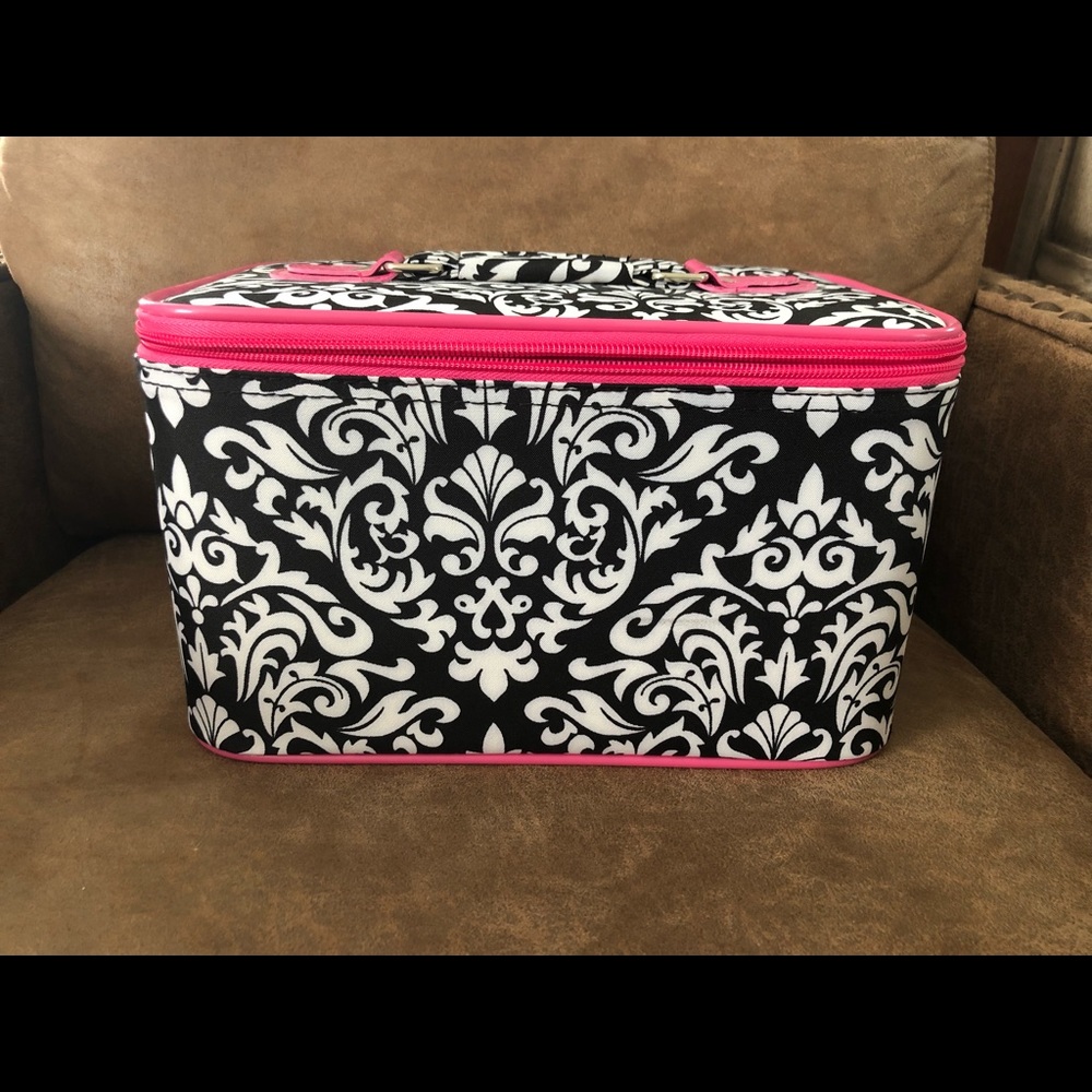 Makeup travel bags